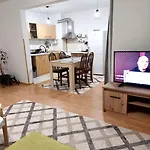 Doris\' 1 Bedroom Apartment