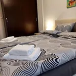 Doris\' 1 Bedroom Apartment